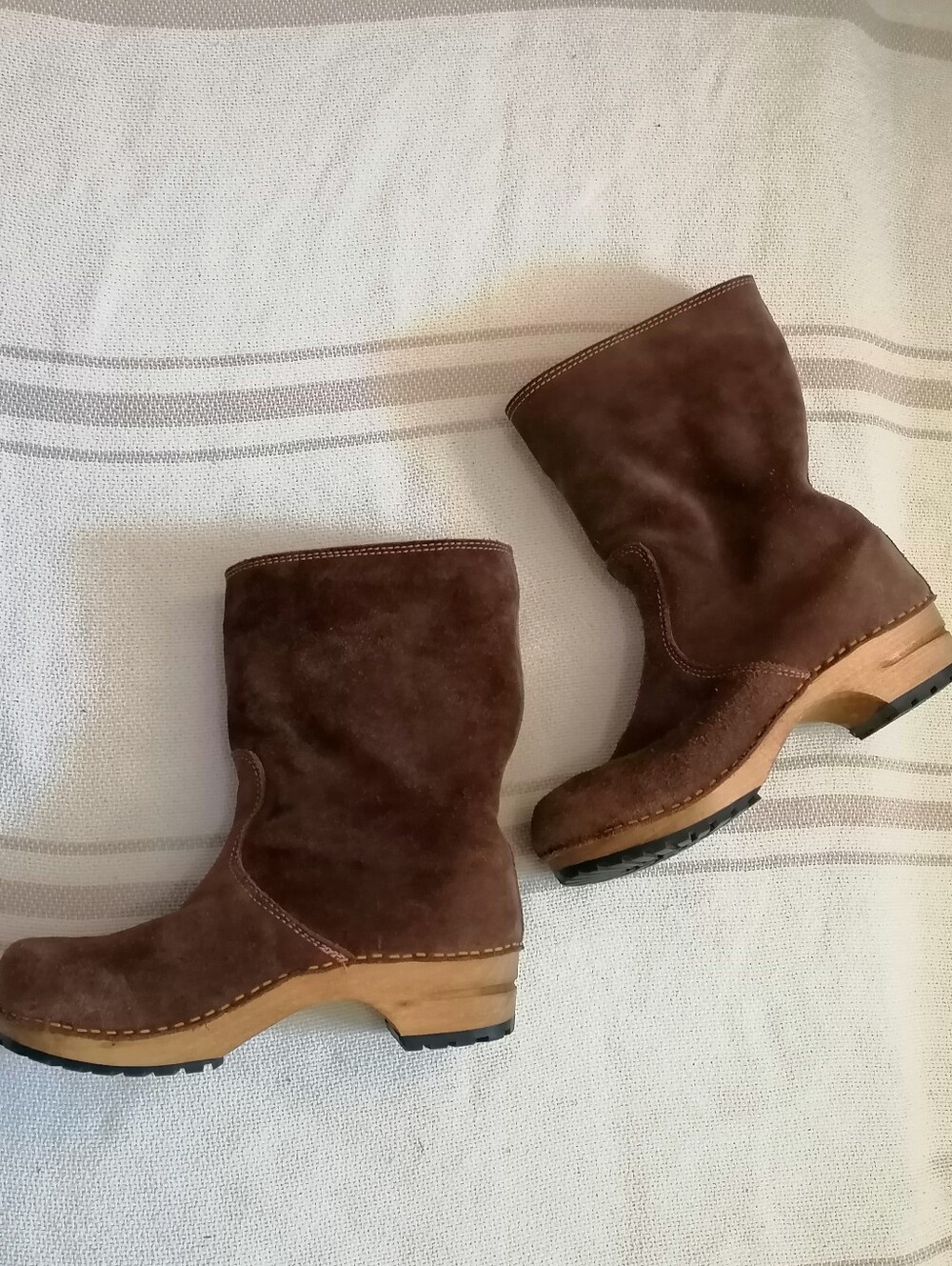 Sanita earthy brown mid.calf boots 38